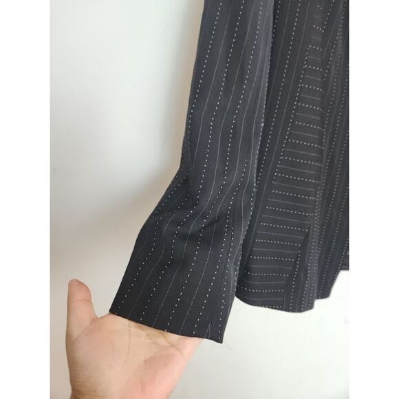 Escada Women Black 100% Pure New Wool 3 Button Blazer size EU44 or US 10 - Picture 4 of 11